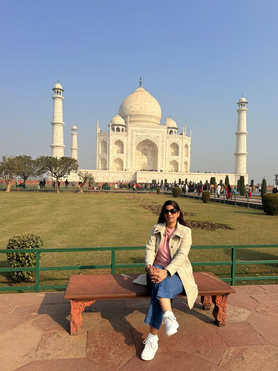 drkajal_ias's tweet photo. "New Year’s resolution: Embrace the journey, even if it’s a little late to the party. Here’s to making the rest of 2025 count! 🕰️🎉 #DelayedButDetermined #NewYearVibes" https://t.co/8doHgSke0f