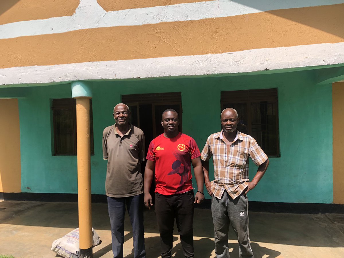 KanyanyaMatts's tweet photo. Four slides at the start of year.
Happy new year 🎆.
#Mbale
#RK2
#Komanda https://t.co/SsnBgM5Ncv