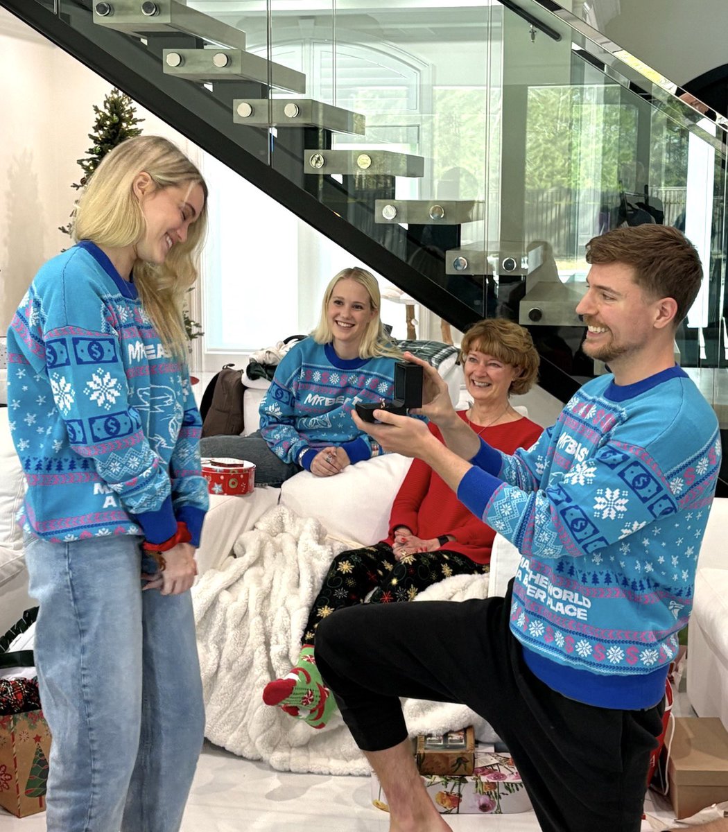 MEGAN FOKER tweet media