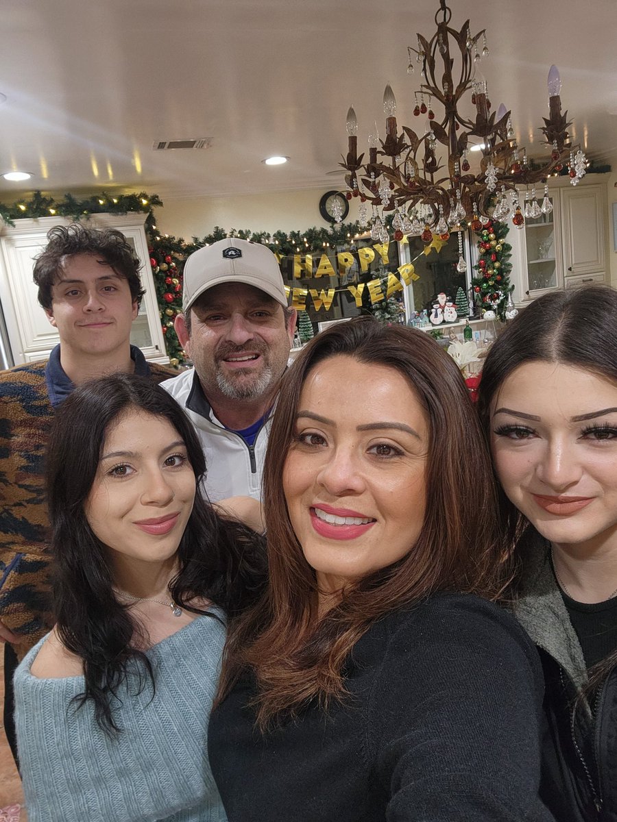 Sandra Bennett tweet media