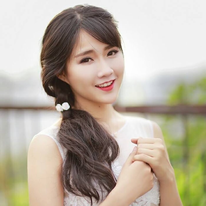 The writing style is engaging and easy to follow. I've gained a deeper understanding of the subject after reading this article. Andrea Rutenberg