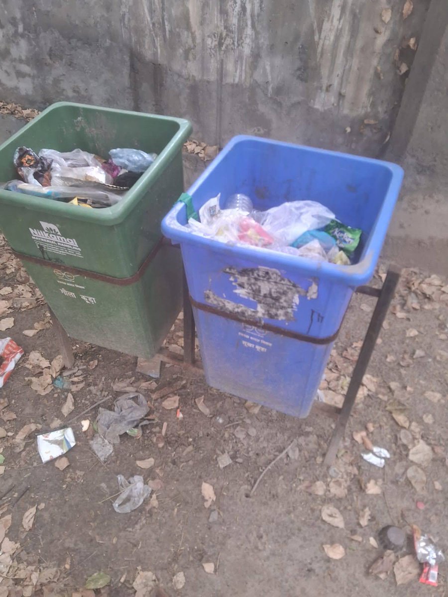 <a href="/noida_authority/">NOIDA Authority</a> <a href="/CeoNoida/">CEO, NOIDA Authority</a>  सेक्टर 62 के C ब्लॉक् की ग्रीन बेल्ट में हम निवासी श्रमदान द्वारा सफाई करके कूड़ेदान में डाल तो देते हैं पर इन्हें नियमित खाली नही किया जाता और कई कूड़ेदान टूट भी चुके हैं। कृपया उचित आदेश दे कर श्रमदान करने वालों का मनोबल बढवायें।