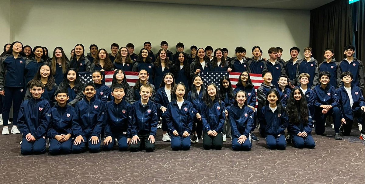 British Junior Open 2025
Team USA 📷 is ready! 59 players, 11 coaches, 1 team and 1 Goal - says Karim Ibrahim!