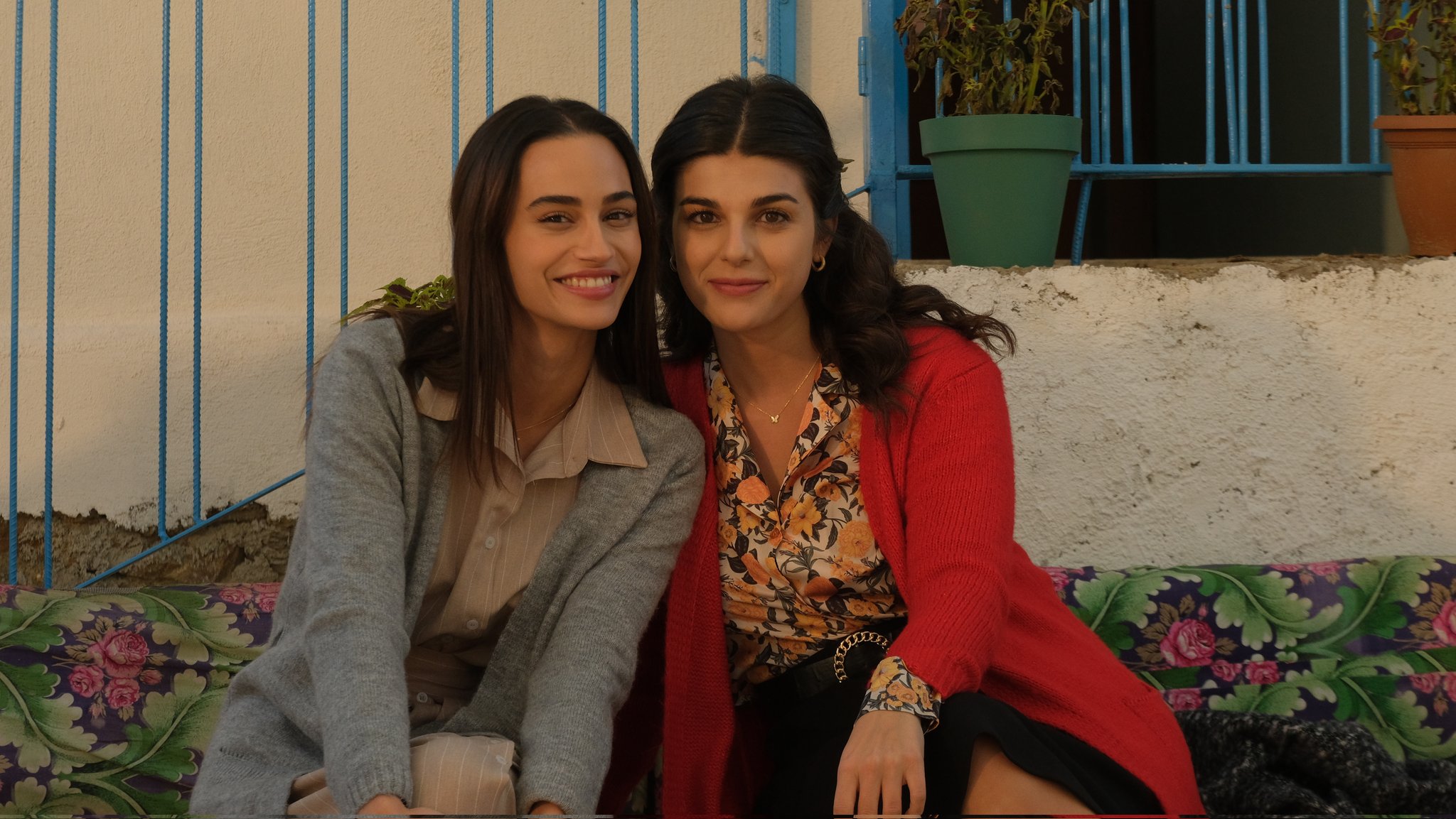 GgRdlaAX0AAQ0-p?format=jpg&name=large