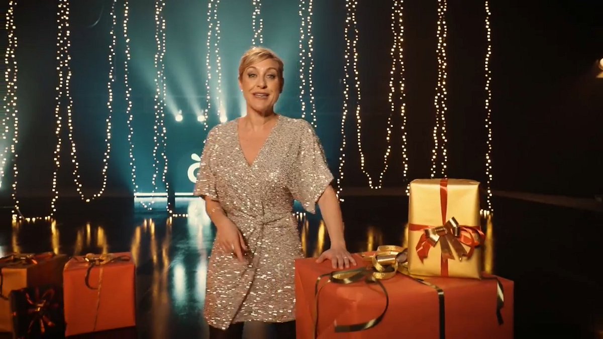 Nos informan por el pinganillo del DA-TA-ZO del ESPCIAL "Això on s’ha vist: Dejavú 2024" del día 31 en <a href="/apunt_media/">À Punt</a>  🎉🥳

🔝 Mejora en un 25.4% la cuota del canal con un 4.2% y 58.000 de audiencia media

📢 Suma 143.000 espectadores únicos

#QueVivaLaTele #Audiencias