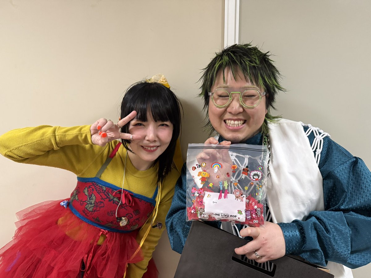 aikoさん（@aiko_dochibi ） 奇跡的にお目目瞑ってましたすみません