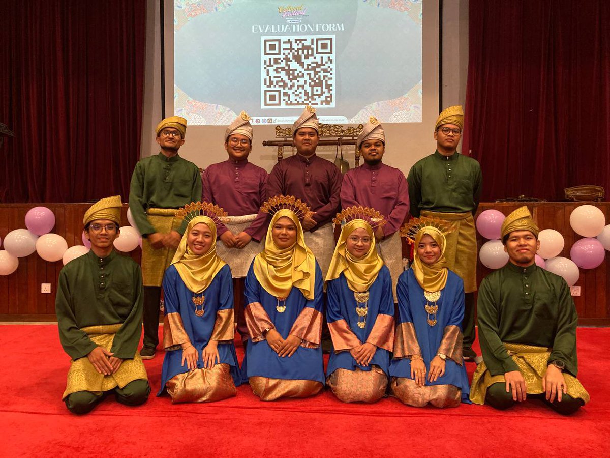 080624 | Cultural Night Bilal x Hafsah 🎆

Assalamualaikum WBT,  

IIUM Gamelan Gema Gangsa mesmerized guests with performances that celebrated tradition and unity, adding elegance and cultural richness to the night.  

Thank you for having us at this remarkable event!