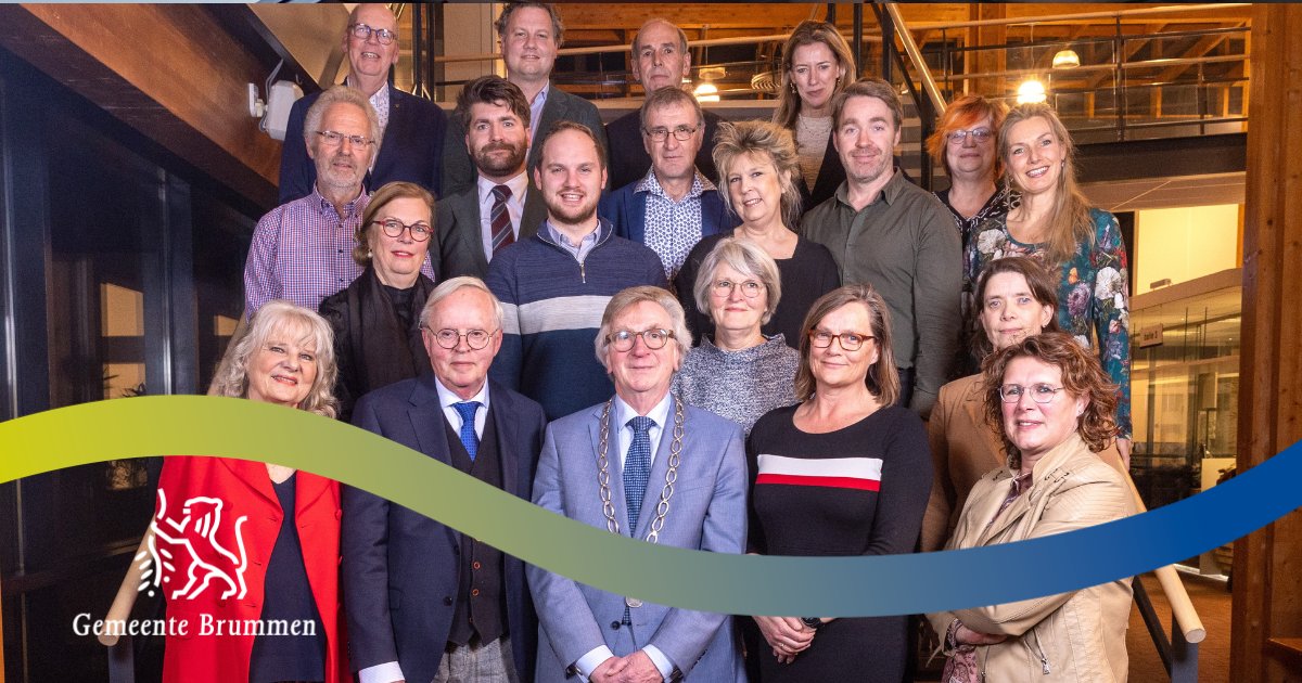 𝗪𝗮𝗻𝗻𝗲𝗲𝗿 𝘃𝗲𝗿𝗴𝗮𝗱𝗲𝗿𝗲𝗻 𝘄𝗶𝗷 𝗶𝗻 𝗵𝗲𝘁 𝗻𝗶𝗲𝘂𝘄𝗲 𝗷𝗮𝗮𝗿?📢✍️📅
De leden van de raad wensen iedereen een gezond en gelukkig 2025 toe. In het nieuwe vergaderschema is te lezen op welke momenten de raad in dit nieuwe jaar bijeen komt. 
👉obi41.nl/2by59auu