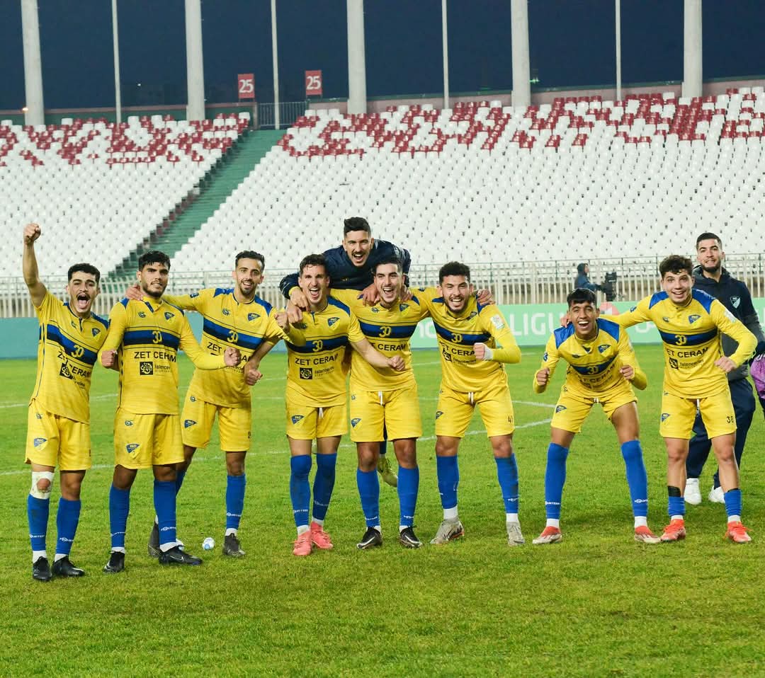 SWorld77267's tweet photo. 📊 Athletic Paradou rises to second place after beating US Biskra 2-1, in a late match of the tenth round of the Algerian League.
#LigueDZ #LIGUE1MOBILIS https://t.co/0ZTOKVCrzJ