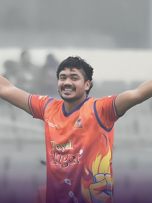 Taskin Ahmed bags 7 wickets against Dhaka Capitals! 📹 Credits: Instagram/tsports.bd"