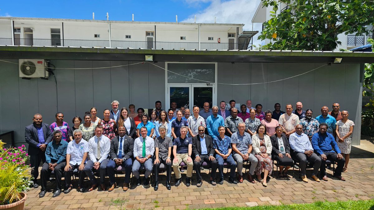 UNOCHA_Pacific's tweet photo. .@UNOCHA_Pacific, UNFPA, UNDP &amp; UNICEF represented the Pacific Humanitarian Team(PHT) at a meeting chaired by Caretaker PM Salwai to discuss Vanuatu's transition to recovery

PHT supports 🇻🇺Govt to ensure needs of most vulnerable are met &amp; no one is left behind #VanuatuEarthquake https://t.co/jkbn3hTsYn
