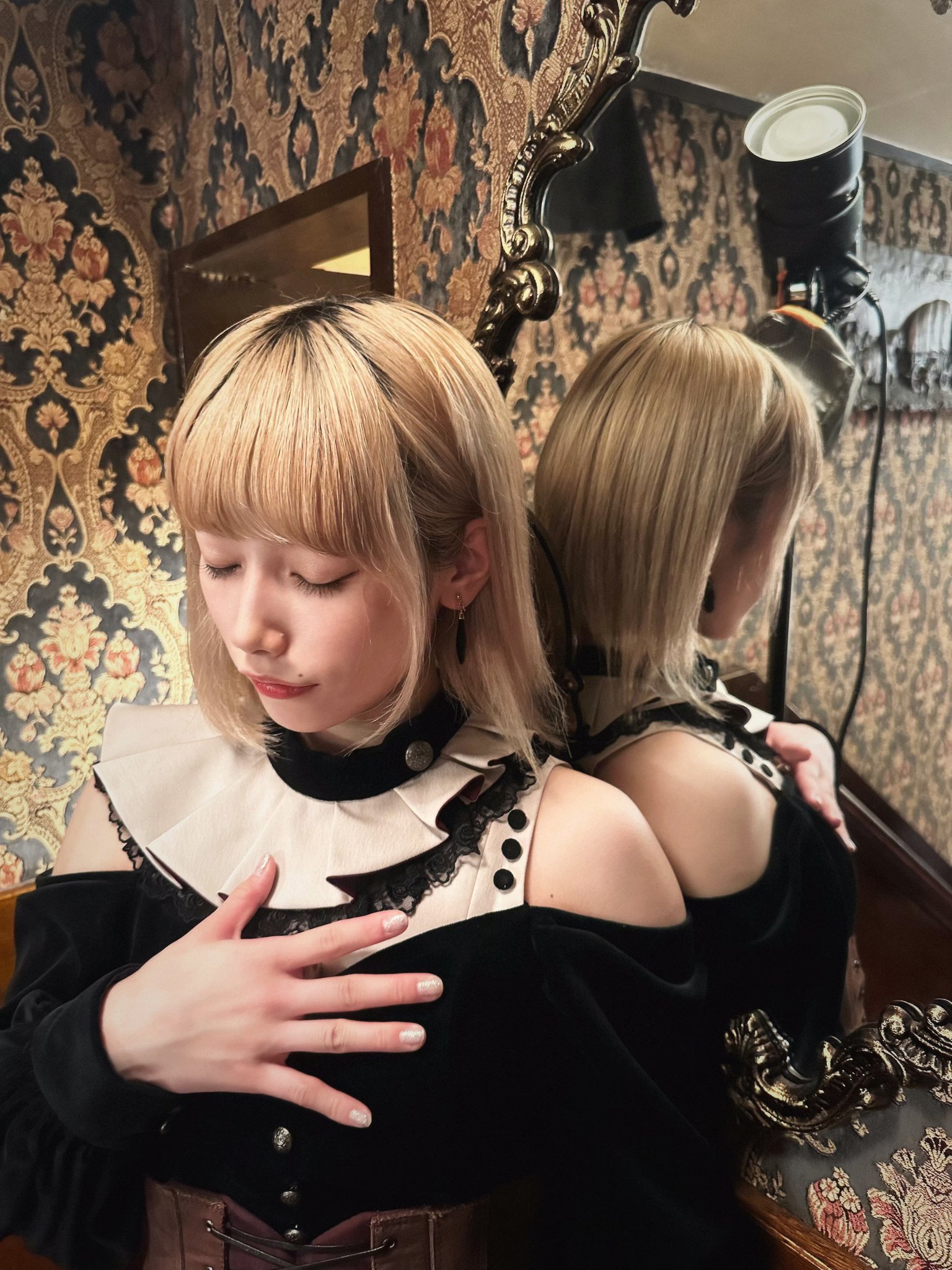Ave Mujica アーティスト缶バッジ　三角初華　佐々木李子 HAPPY BIRTHDAY 佐々木李子さん｜ブシロード オンラインストア