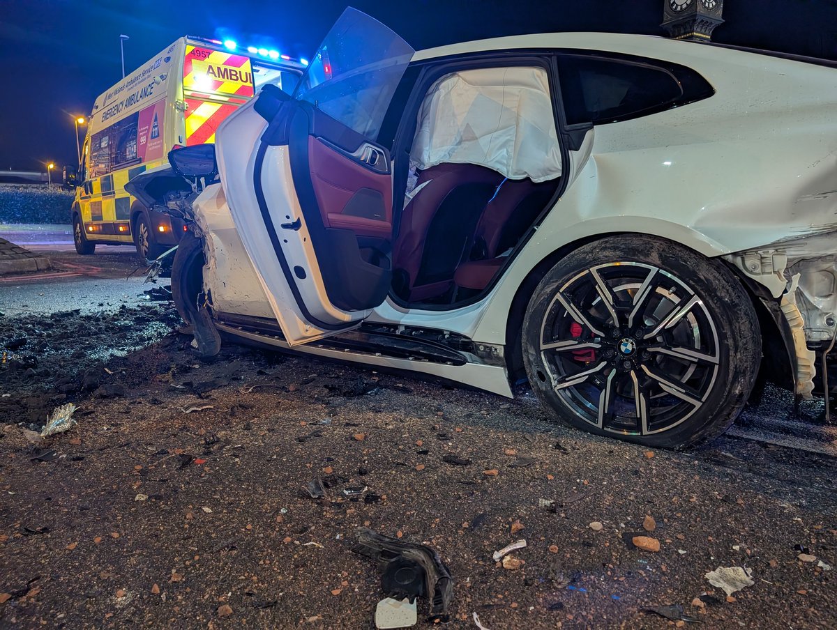 WMFSAston's tweet image. RTC in Nechells. Driver suffered minor injuries. Thankfully no one was seriously hurt considering the damage that was done! #drivetosurvive #drivesafely #slowdown #drinkaware #bmw