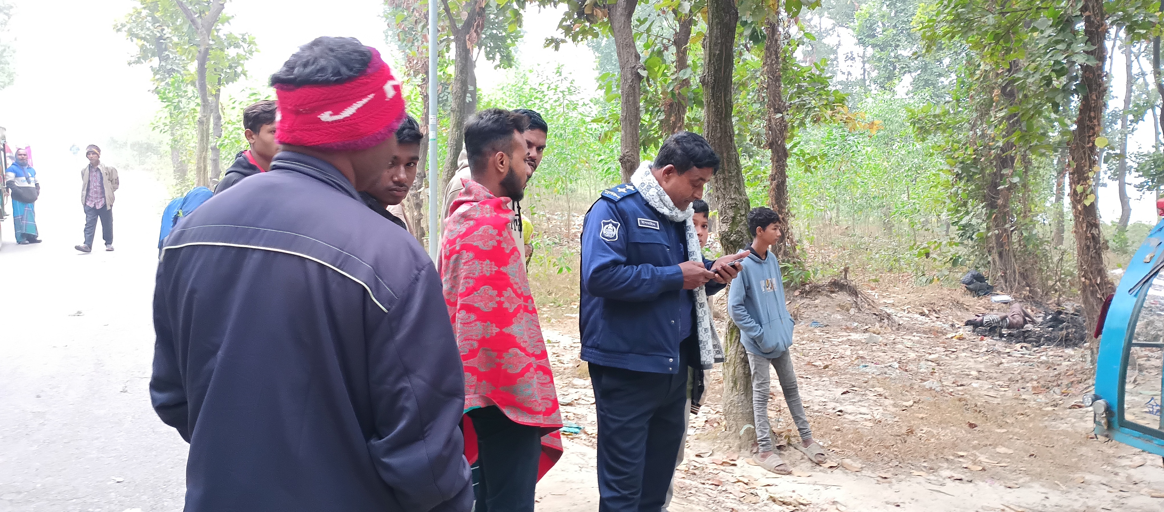 কালিয়াকৈরে গজারি বন থেকে অজ্ঞাত যুবকের মরদেহ উদ্ধার
