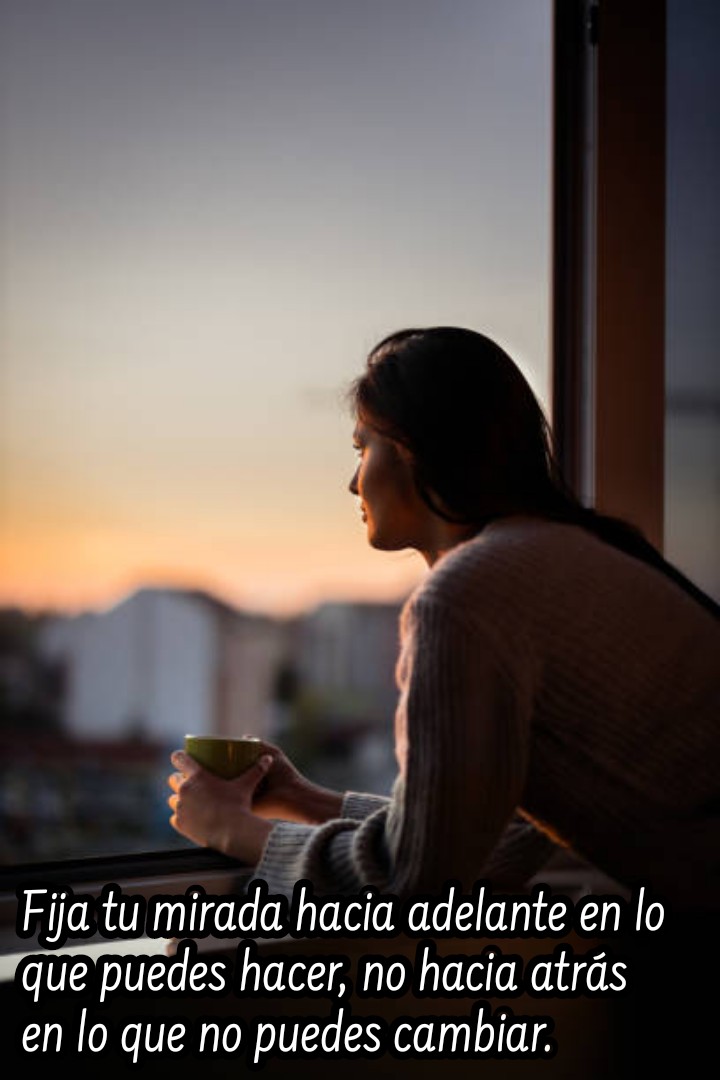 🔥Hay un talento que tienen las personas más efectivas: 
🧐Focalizan su mirada hacia el futuro e intentan no quedarse anclados en el pasado.⏩
#BuenosDíasATodos☀️!
#FelizJueves ☑️ #Sinaloa 🍅
Presidente Estatal de ENCIMA A.C.
#DanielAmador 🤝