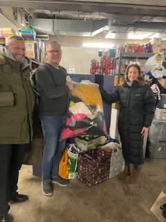 "Nobody wants to see people on the streets, and whatever we can do as a city centre business to help make that more of a reality, then we will do."

Read more from Craig, manager of McDonald's in Sheffield city centre.

helpushelpsheffield.uk/blog/city-cent…

#HelpUsHelp #Sheffield #Homeless
