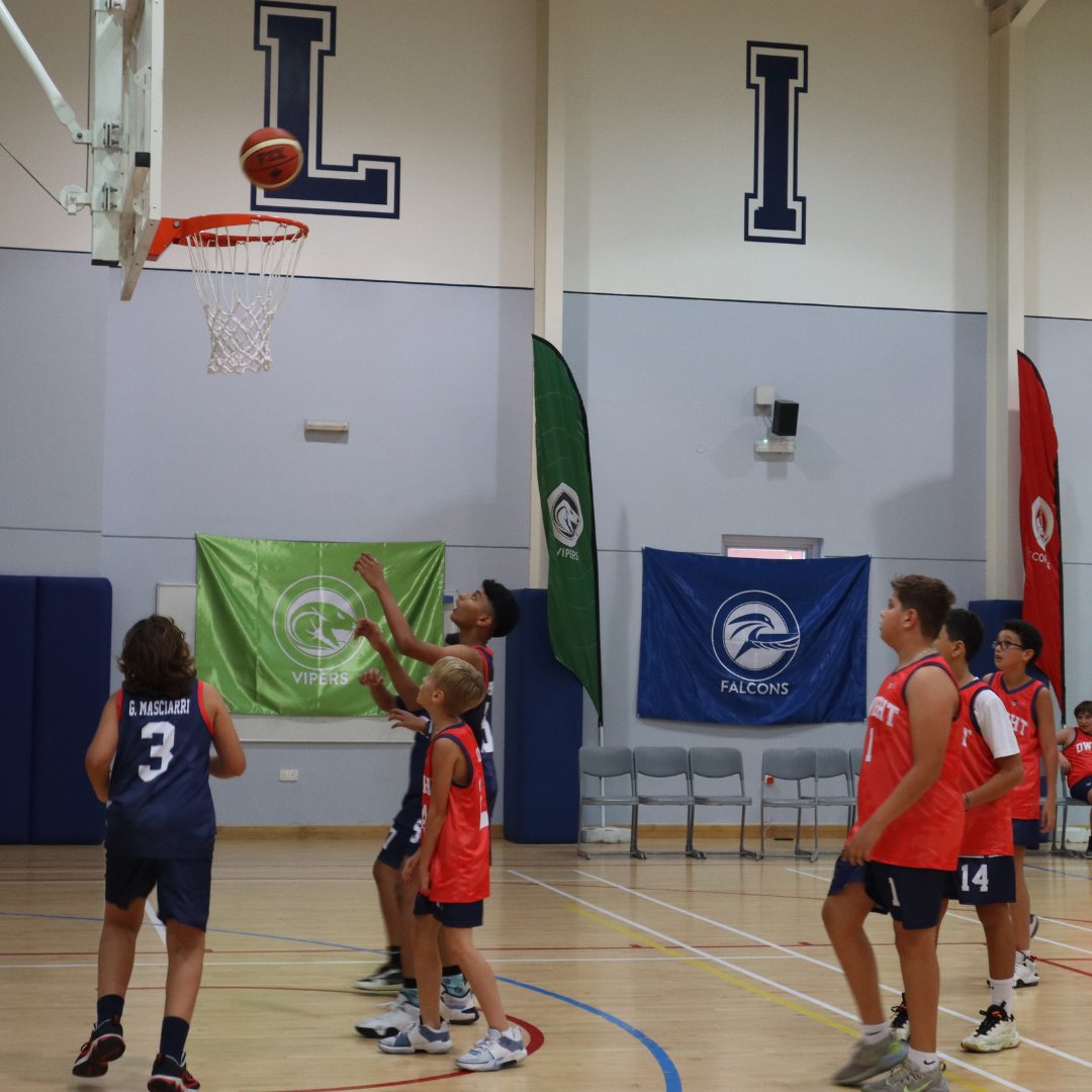 DwightSchoolDXB's tweet image. Our Upper School students had the exciting opportunity to showcase their basketball skills and compete against each other during last week&apos;s thrilling tournament.

#SparkOfGenius #DwightSchoolDubai #IB #DwightDifference