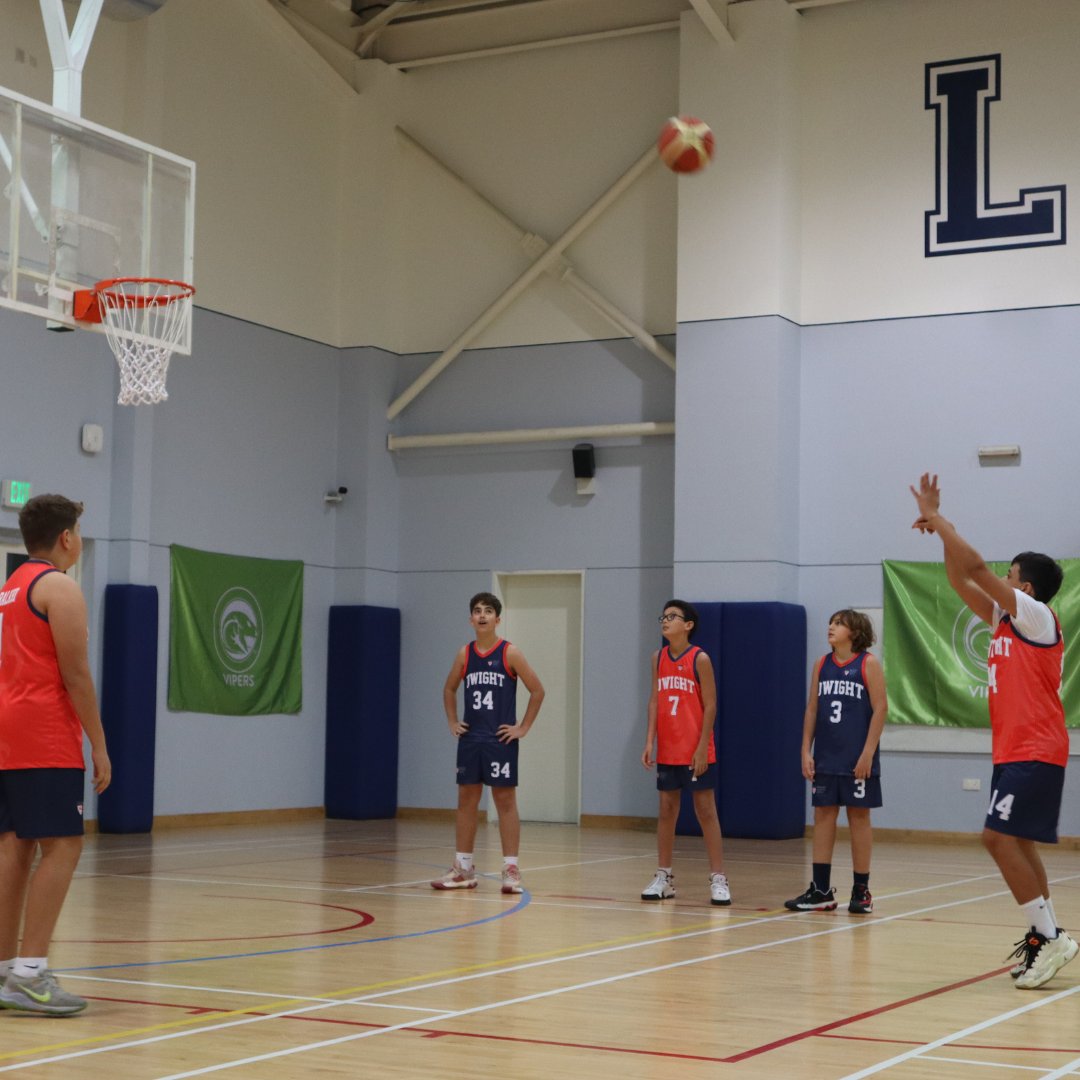 DwightSchoolDXB's tweet image. Our Upper School students had the exciting opportunity to showcase their basketball skills and compete against each other during last week&apos;s thrilling tournament.

#SparkOfGenius #DwightSchoolDubai #IB #DwightDifference