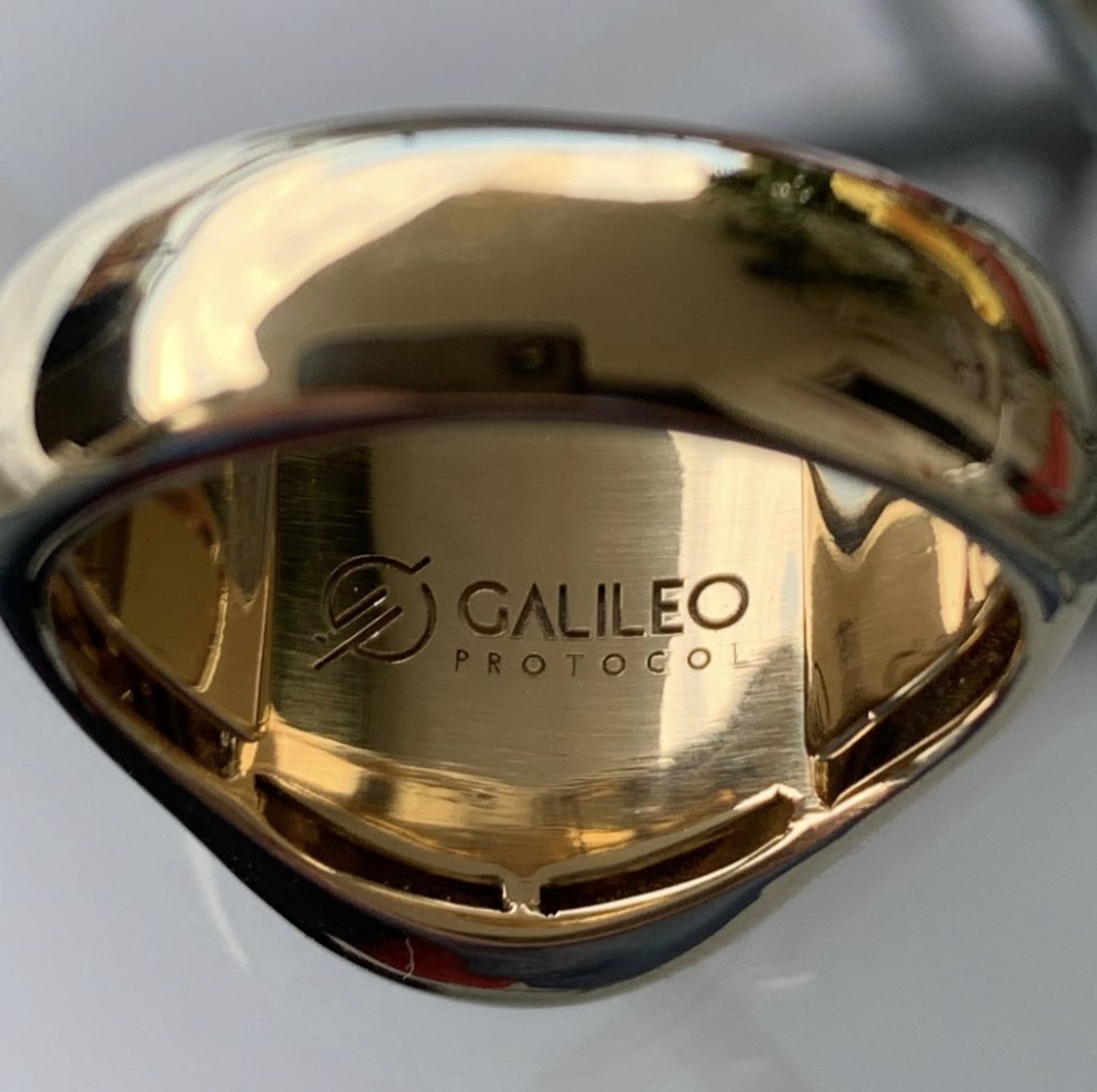 Galileo Protocol Bitcoin $BTC Ring - Yellow Gold ✨ Crafted in 18k yellow  gold, this polished signet ring combines timeless elegance with modern  innovation. Weighing 15.99 grams, it features an exclusive Galileo