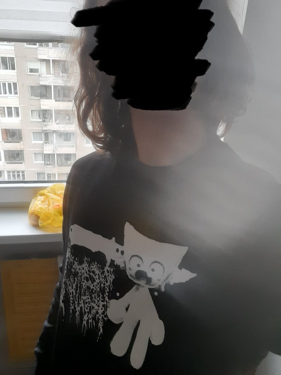 ArtyAbel's tweet photo. @femtanylll your clothing is the first official merch clothing I've ever bought online, it's so peak and comfy! I need more now.

#femtanyl #merch #femtanylmerch #everpress https://t.co/LPhu9l9LnB