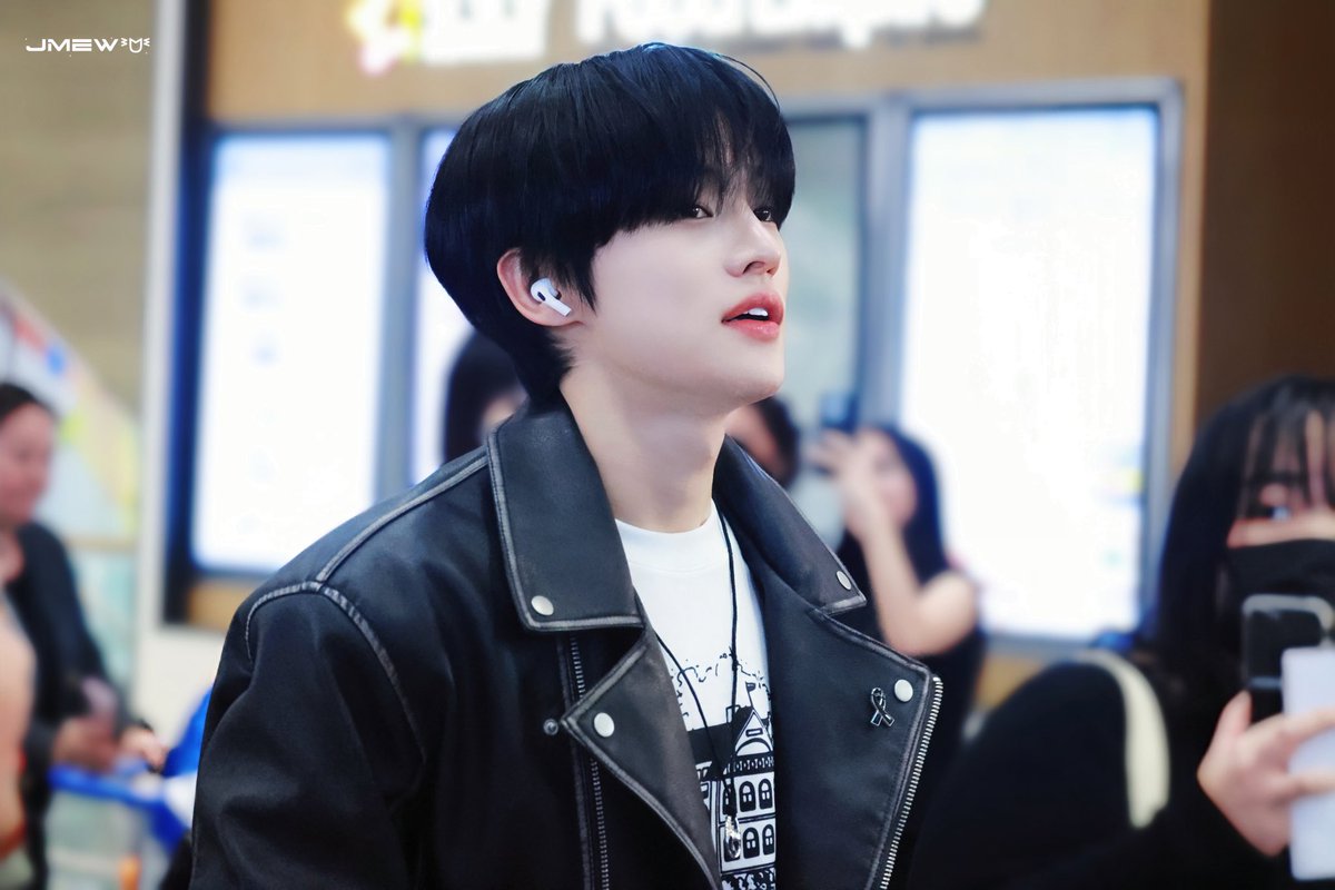jmewww00's tweet photo. 250102 출국

#전민욱 #JEONMINWOOK 
#Project7 #제이민 #JMIN
 #CLOSEYOUREYES #클로즈유어아이즈 https://t.co/h4jVoTREX5