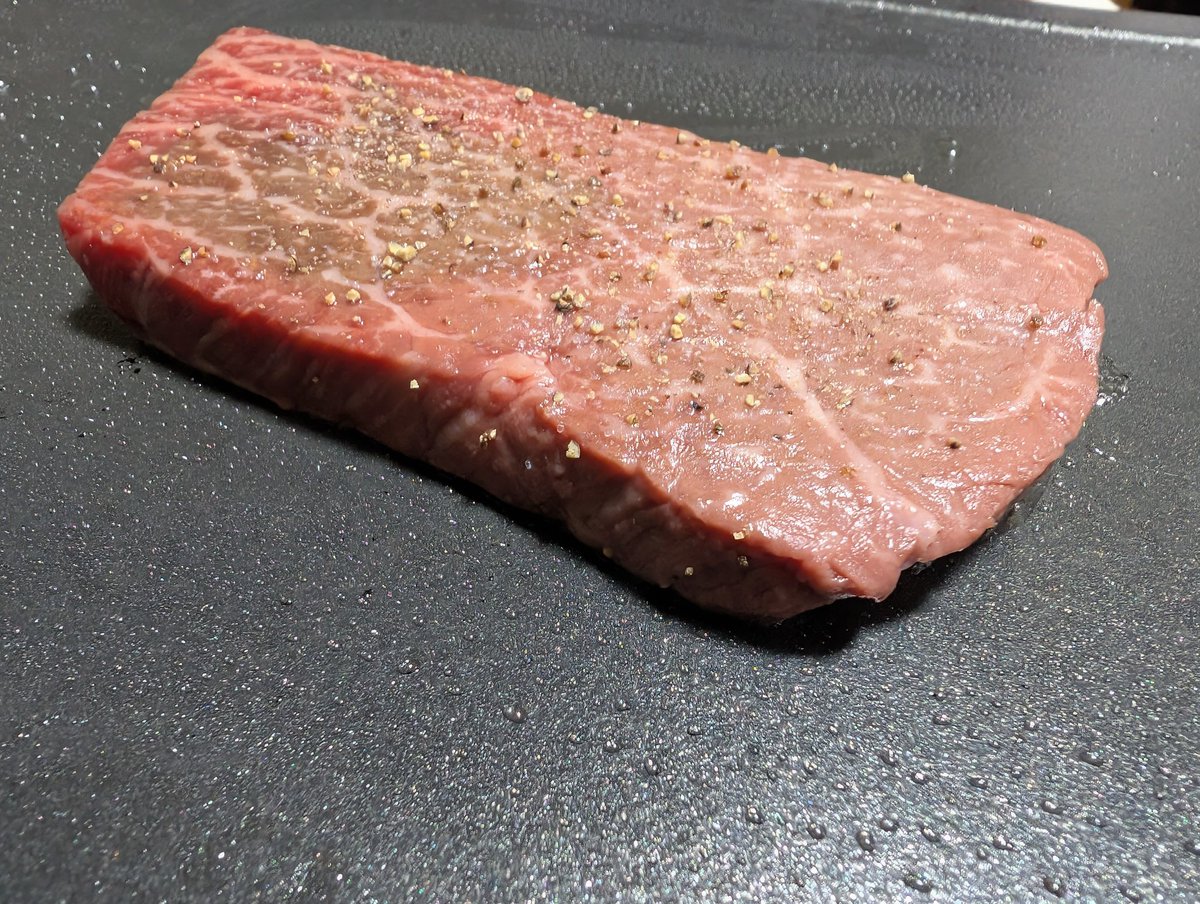 enasanff's tweet photo. お正月なのでお肉を♪ https://t.co/VsqqwE7OMg