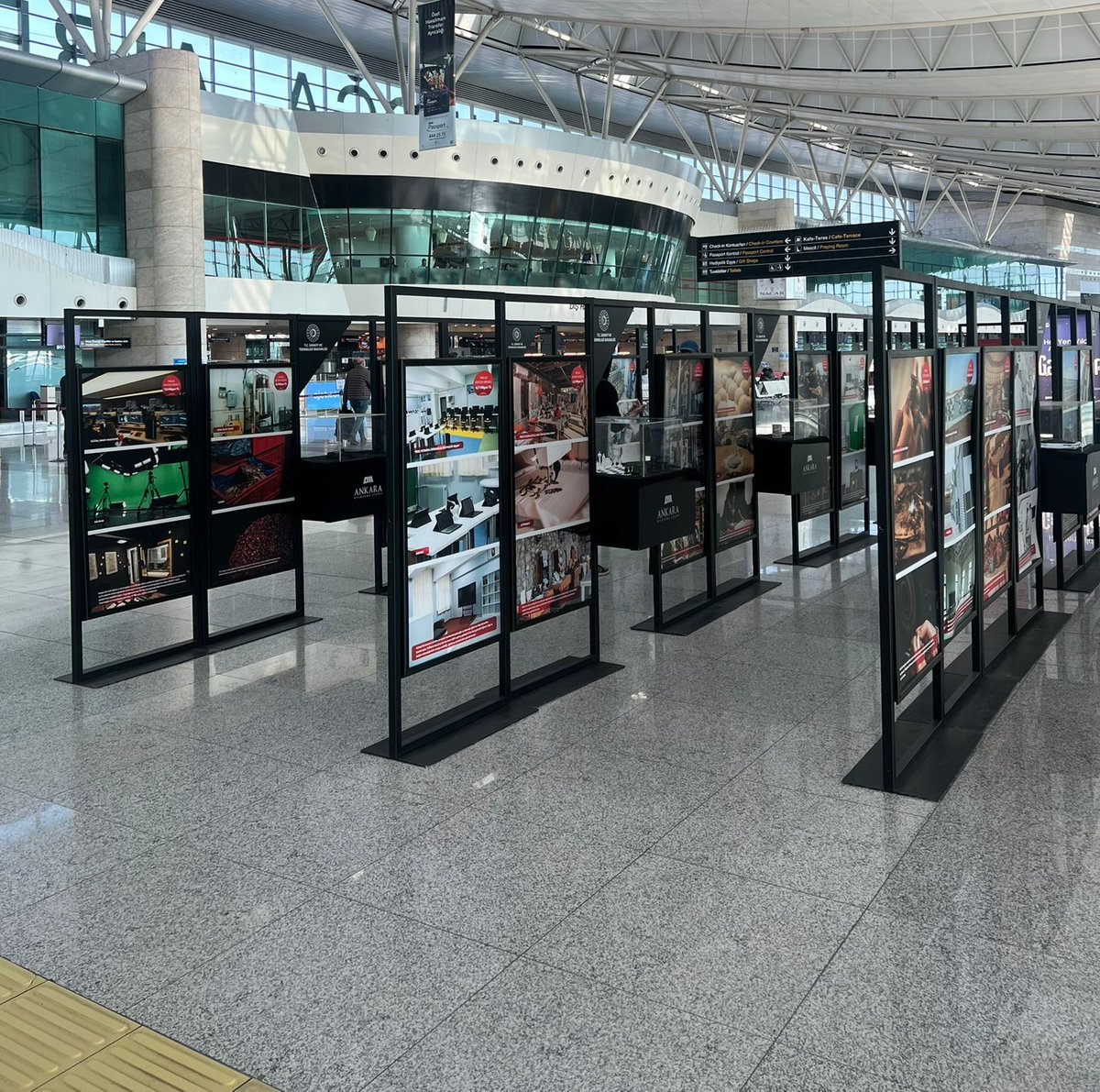 Ajansımızın uygulamış olduğu Projelerle 15. Yıl Kalkınma Sergisi Esenboğa Havalimanı’nda 2 Ocak - 12 Ocak tarihlerinde sergilenecektir.

<a href="/TCSanayi/">Sanayi ve Teknoloji Bakanlığı</a> <a href="/UABakanligi/">T.C. Ulaştırma ve Altyapı Bakanlığı</a> <a href="/KalkinmaAjansGM/">Kalkınma Ajansları Genel Müdürlüğü</a>