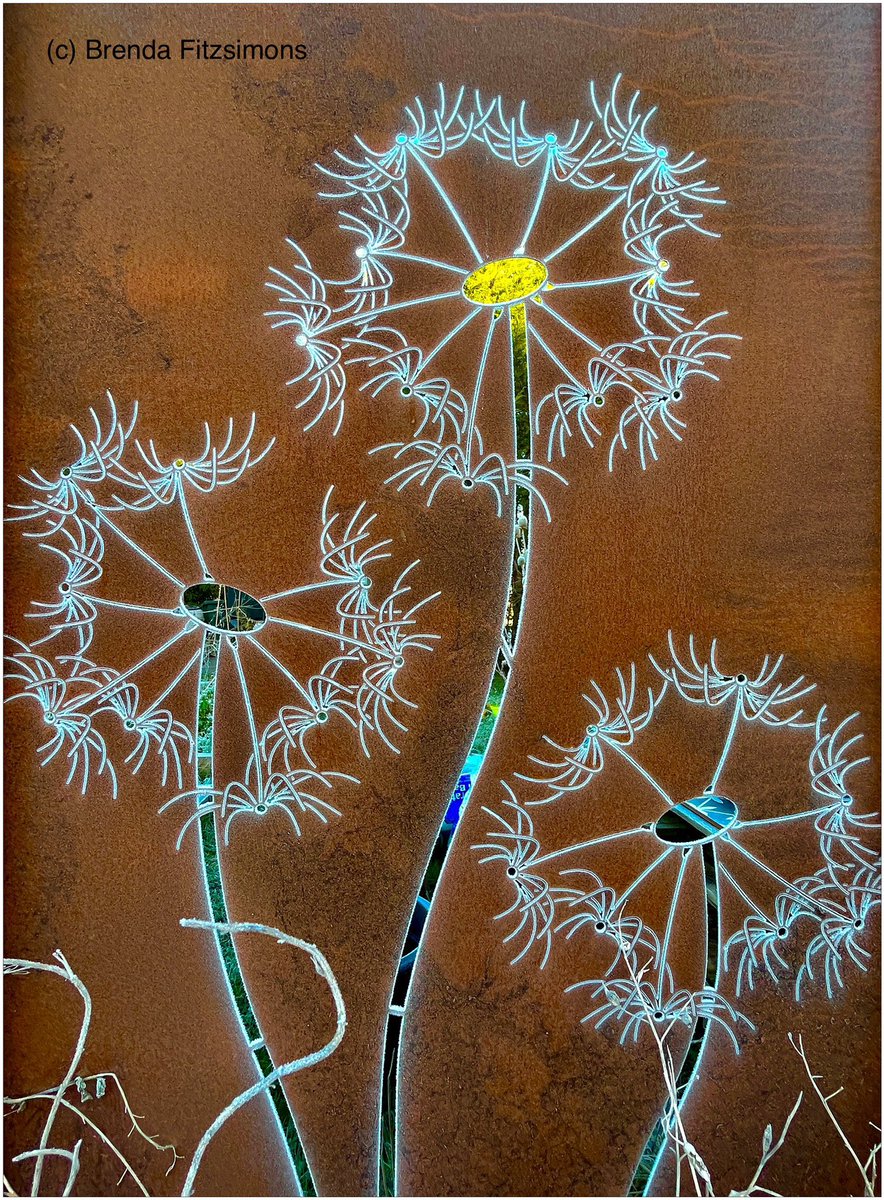 Frosted garden panel 🥶