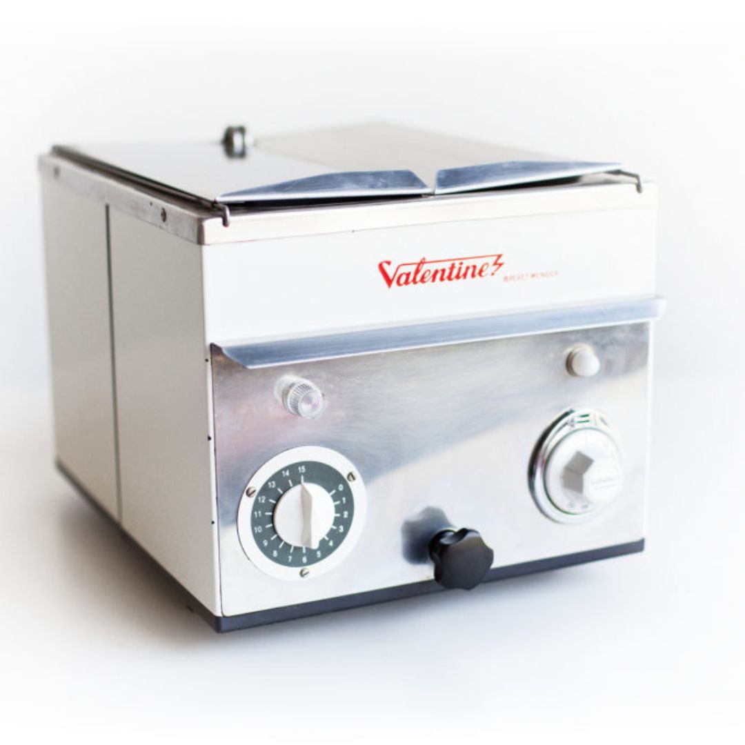 Cook_Valentine's tweet image. Valentine has been a leading manufacturer of professional frying equipment for more than 70 years.

Found in restaurants, chains, hotels and pub groups across the globe, the brand has become synonymous amongst chefs and purchasers worldwide.

buff.ly/46D19ng