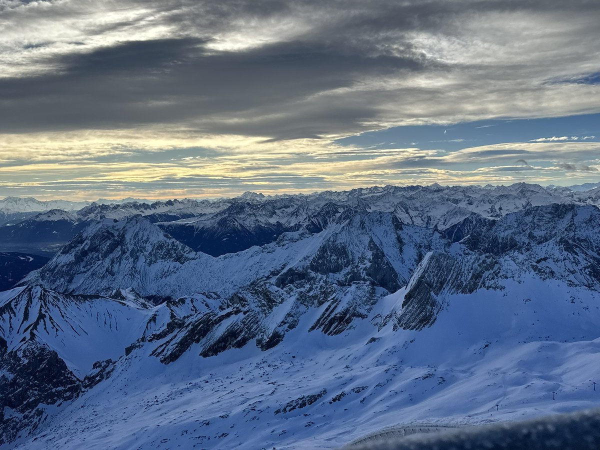 mkline's tweet image. I always thought I was a beach person, but maybe I’m a mountain person.