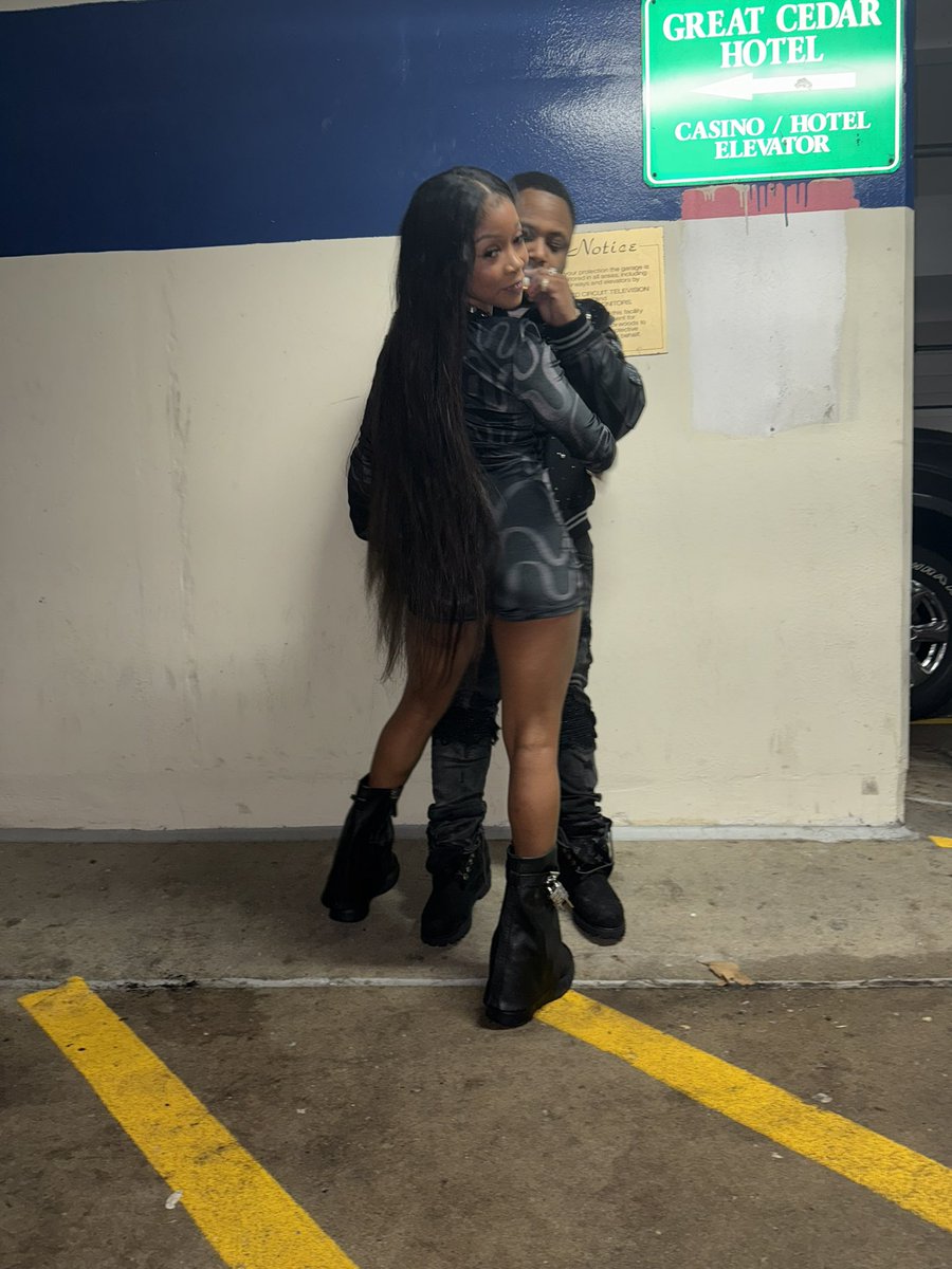 🖤 2025