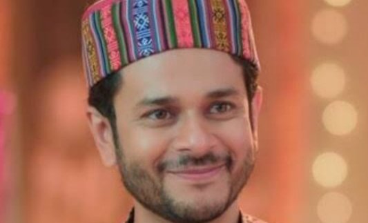 asyaxraina's tweet photo. SJ as Mallika in Ishqbaaz
SRJ as Hasan in qh2.0
Jay as Abhinav Sharma in YRKKH #SurbhiJyoti #SaurabhRaajJain #JaySoni best cameos #Ishqbaaz #QuboolHai2PointZero #YehRishtaKyaKehlataHai season 3 @surbhijtweets @saurabhraajain @jaysoni5 https://t.co/Mxyc3UYk3S