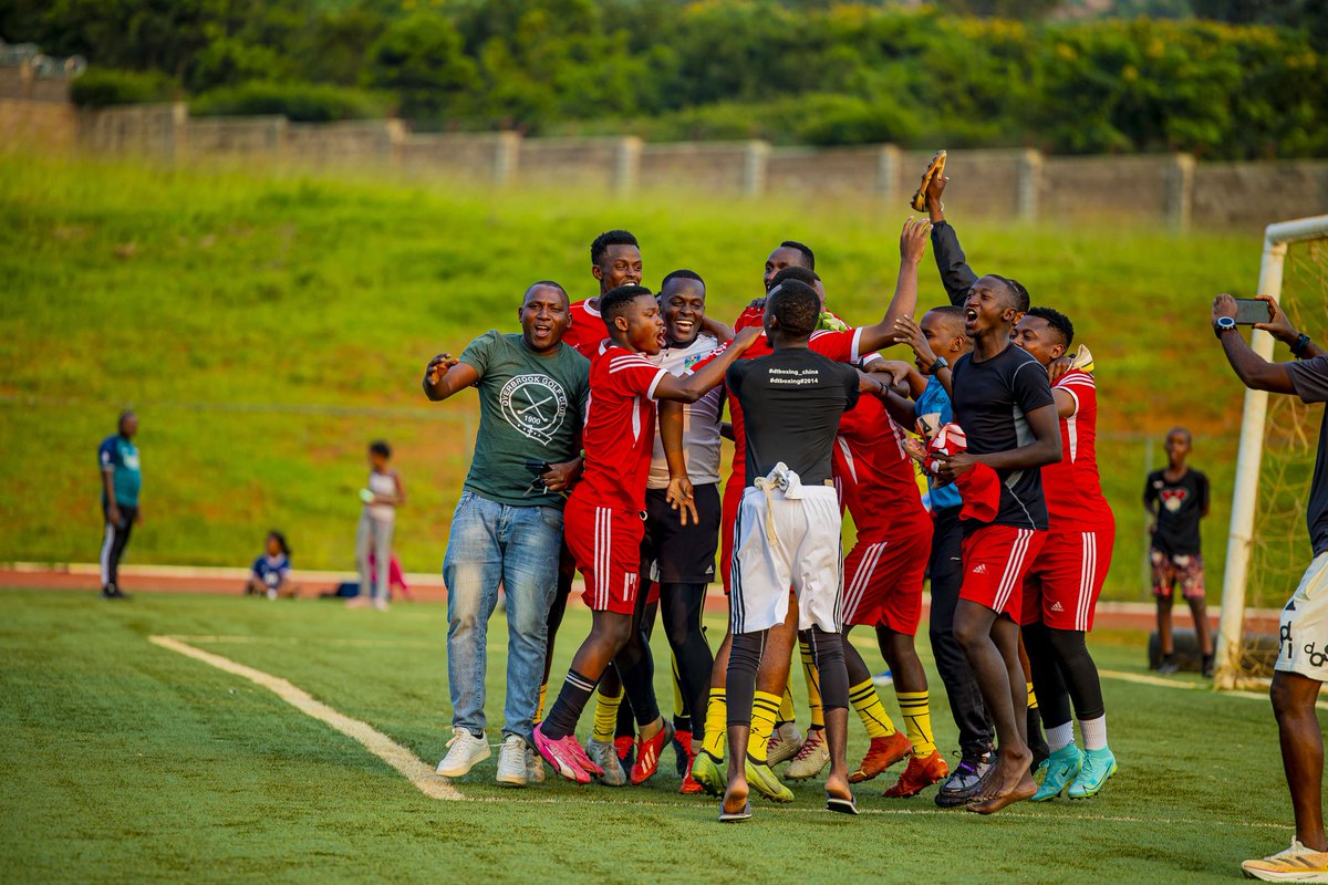 AJSPOR_official's tweet photo. Kuri uyu wa Gatanu tariki 03 Mutarama 2025 dufite umukino wa gicuti tuzakina na Kominote y'Abanyarwanda baba mu gihugu cya Australia. 

Umukino uzabera kuri KIGALI PELE STADIUM guhera 15h00.

Muratumiwe mwese kuko kwinjira ni UBUNTU. 

Muze dutangirane Umwaka Dusabana!!! https://t.co/HvLSutbUPz