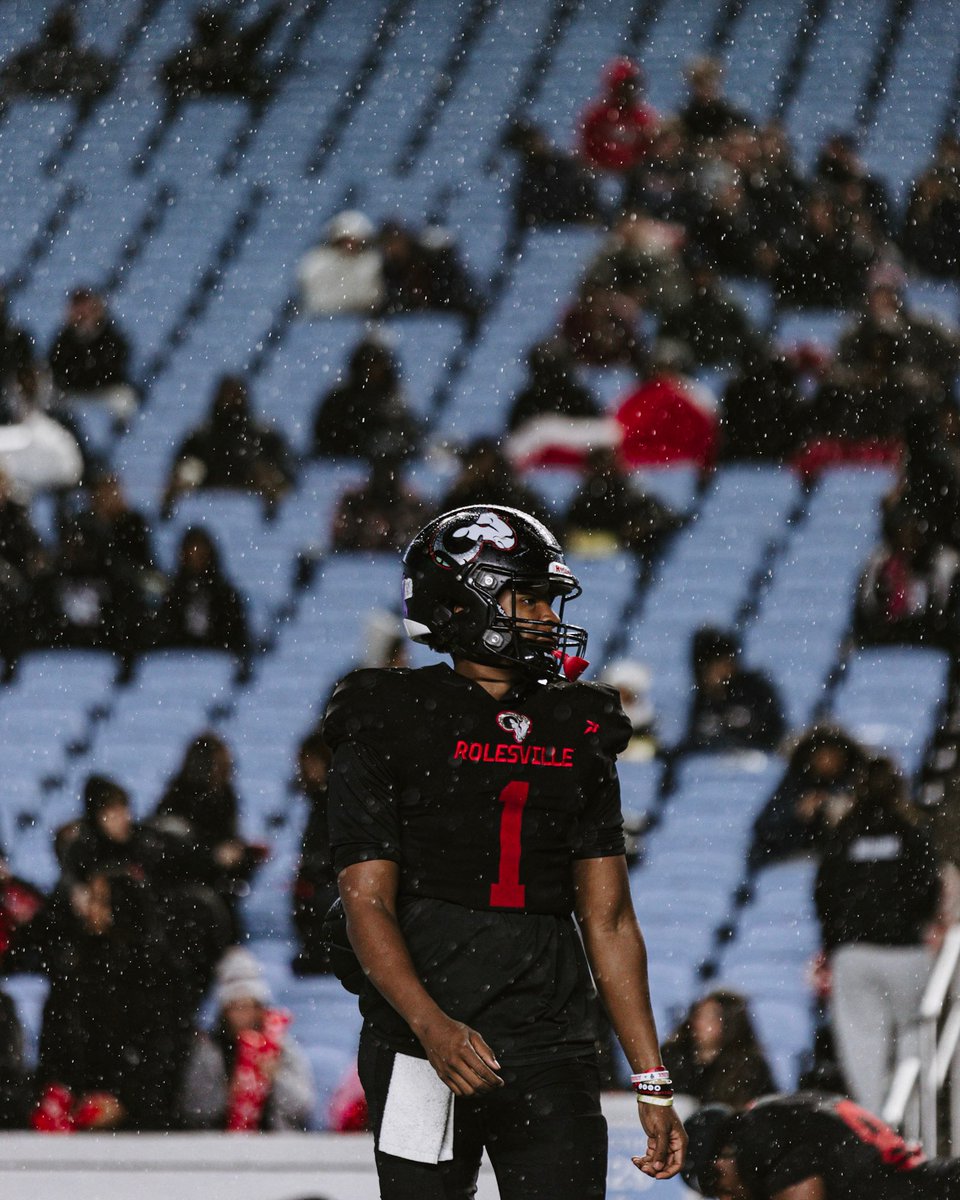 MilesMcCallopQB's tweet image. Ready To Get To Work!

Bigger, Faster, Stronger, Better

#VilleSide #LetsRole
