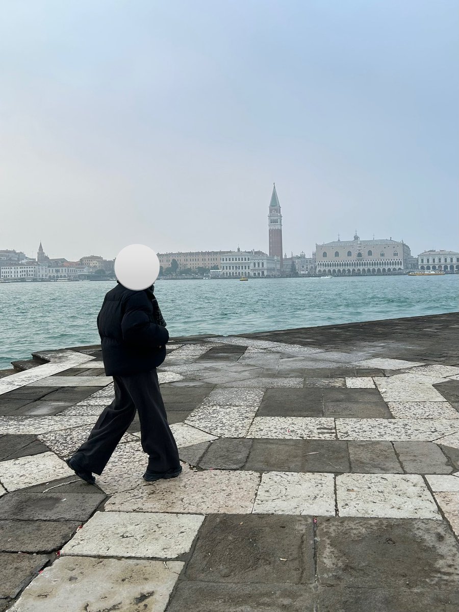 水の都ヴェネチア
霧がかってたけどそれが逆に幻想的でした