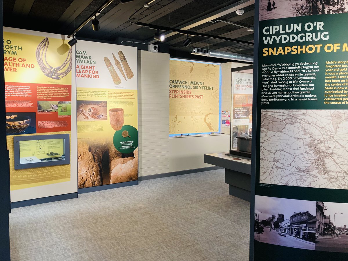Rhiannon C tweet media