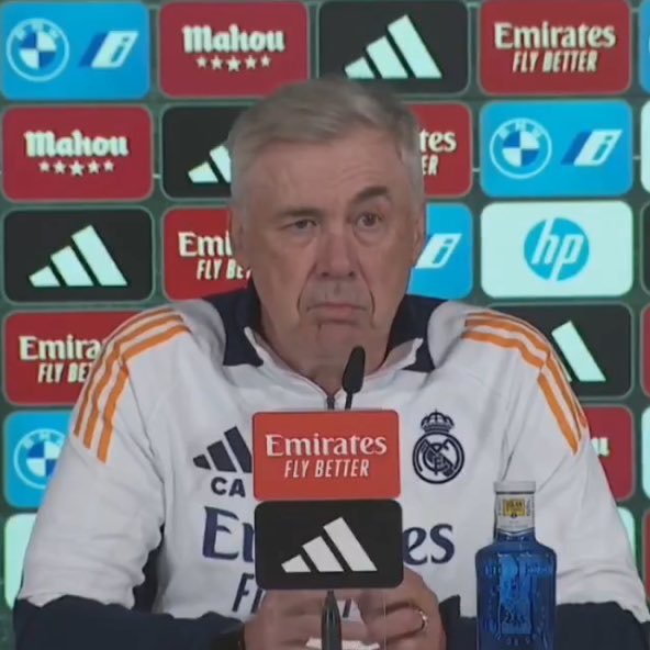 RMadrid_actu's tweet photo. 🗣️ Ancelotti : "Nous voulons bien débuter l'année. C'est un match très important. L'équipe va bien. Les vacances se sont bien passées. Tout le monde est revenu motivé et en pleine forme." ✅⭐️ https://t.co/p3YOSfQdCM