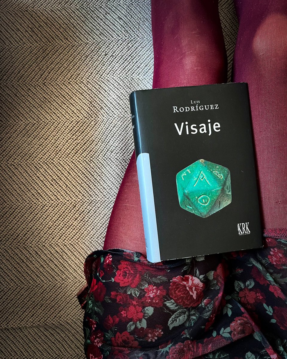 laura_rambla's tweet photo. Luis Rodríguez, VISAJE, @KRKEdiciones https://t.co/PgEcKzDEqO