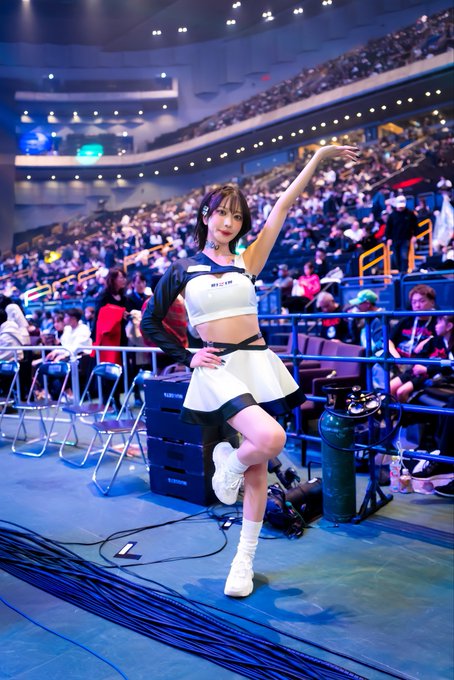 Twitterのコスプレ画像19