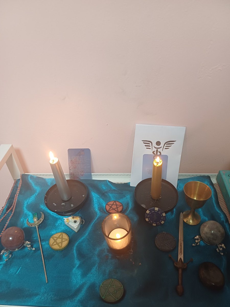 모두 새해 복 많이 받으세요❣️
이제 풀문 에스밧 지나고 나면 끝