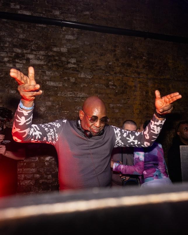djjjfrost's tweet photo. "No matter what happens in my life, no matter what pain I endure, I choose kindness. In a world often marked by hardship, I believe in the power of compassion to heal and uplift. Kindness is my strength, my response, and my commitment—always." https://t.co/w28EZaC5Fb