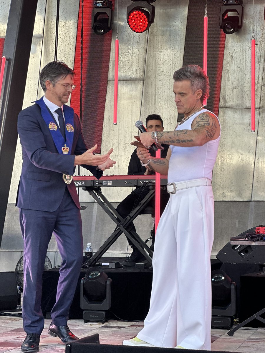 Nick Reece tweet media