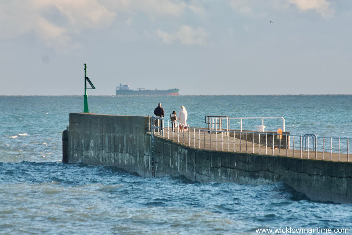 Thun Liverpool southbound off Wicklow Port this morning after delivering refined petroleum products to Dublin Port from the refinery at Milford Haven. The 150 metre tanker is operated by Thun Tankers which is part of the Erik Thun Group. 
2.1.2025