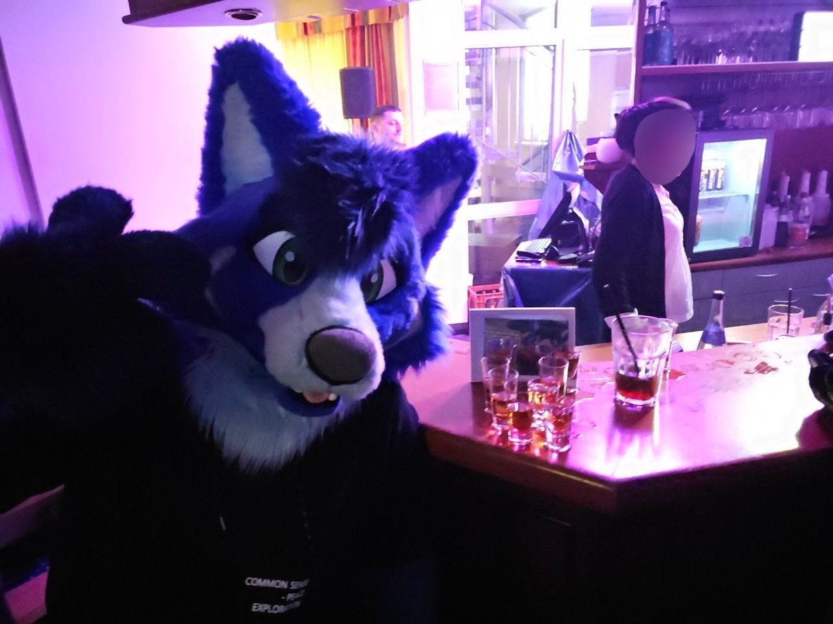 Regards from <a href="/furvester/">Furvester</a>

#projektTimeline
📷 <a href="/Kinaj_78/">Kinaj Kitsuneko</a>