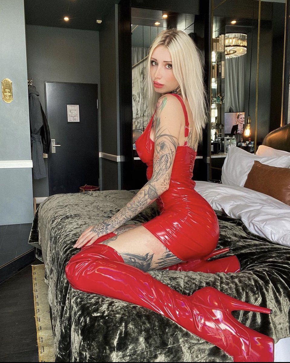 RayNotRice's tweet image. Happy new year to you all🔓🖤