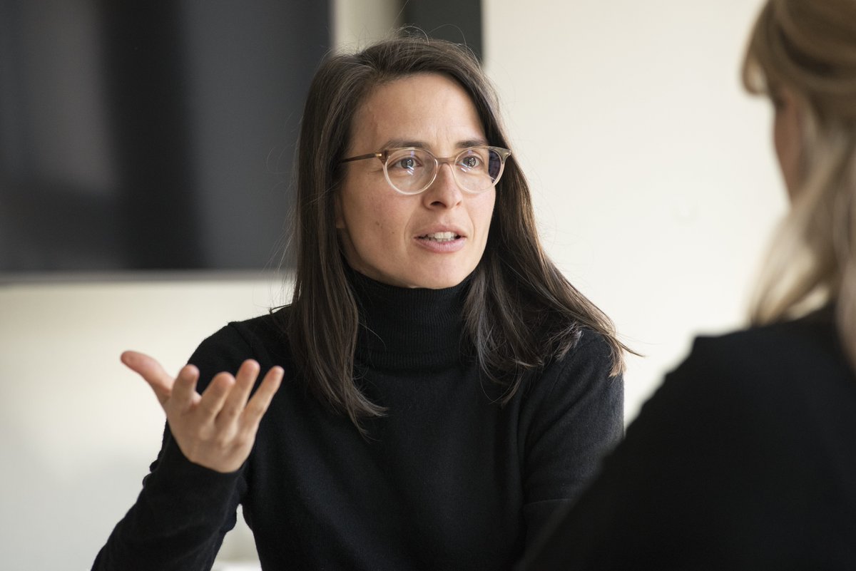 🌃 Am Freitag, 17. Januar findet die Museumsnacht Basel statt. Wir haben mit Natalia Huser gesprochen und sie gefragt, inwiefern die Museumsnacht dabei helfen kann, neue Formate auszuprobieren.

Das ganze Interview findest Du bei uns im Journal: kunsttagebasel.ch/journal/ideale…