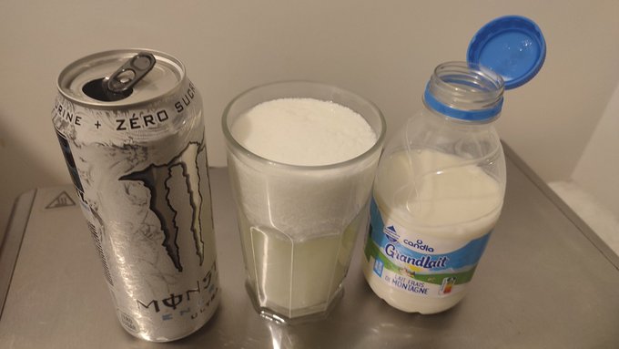 braatzpack's tweet image. girl dinner