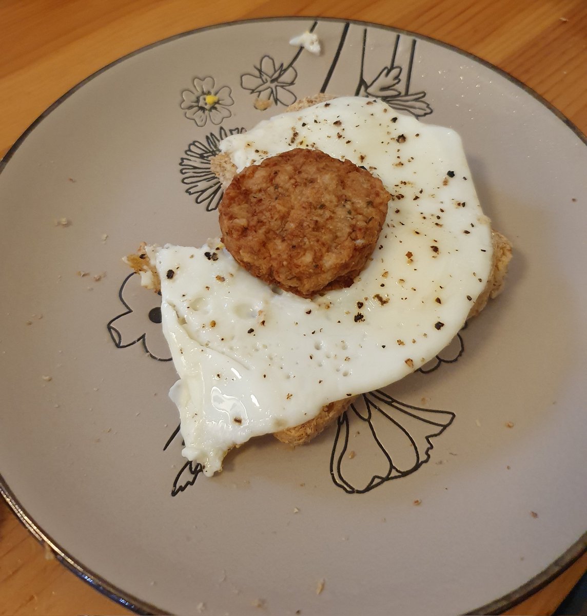 Frau_Baer's tweet image. #Spiegelei in der Neuinterpretation vom #Kind