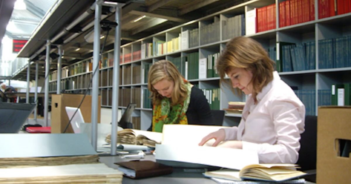 2-1-2025, deze donderdag in het nieuwe jaar is onze studiezaal in Zierikzee nog een dagje gesloten, maar in Middelburg zijn we weer open #welkom #gelukkignieuwjaar #atchiefonderzoek