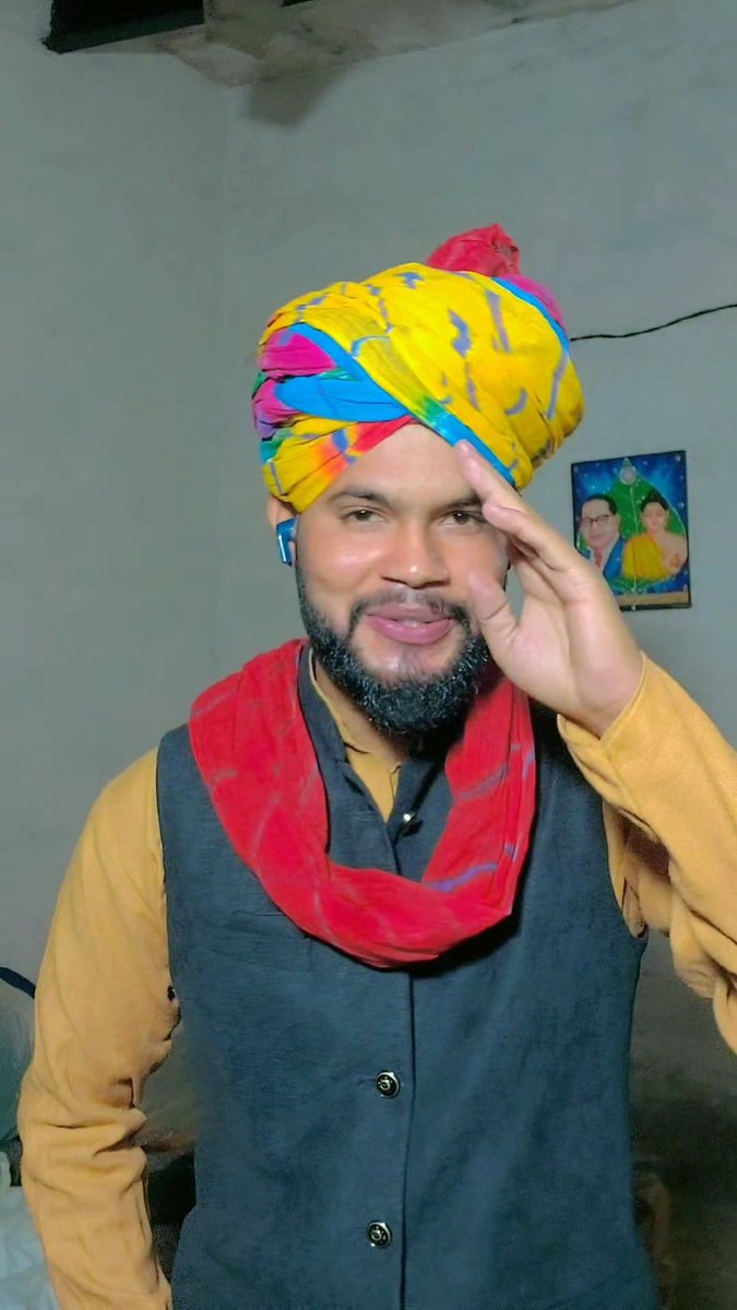 जय भीम 💙 
दोस्तो आप मेरी पोस्ट को रिपोस्ट करो 
पहले में आपको  फॉलो करूंगा बाद में आप करना मुझे 
जुड़ जाओ सभी जल्दी जल्दी